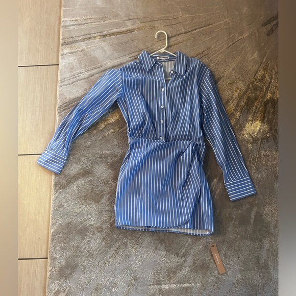 Reformation Weston dress long sleeve blue and white striped - Picture 2 of 4